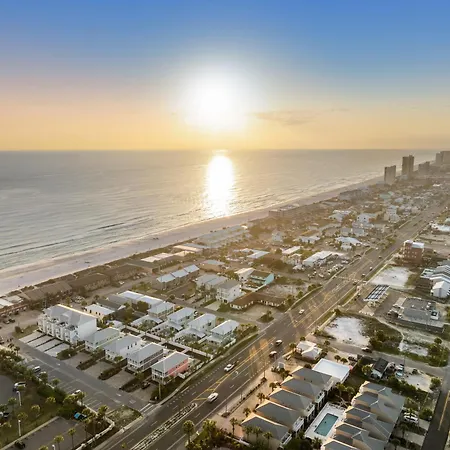 Fabulous Modern Beach House - 4Br, 35Ba: Pool/Beach View & Access/Balcony